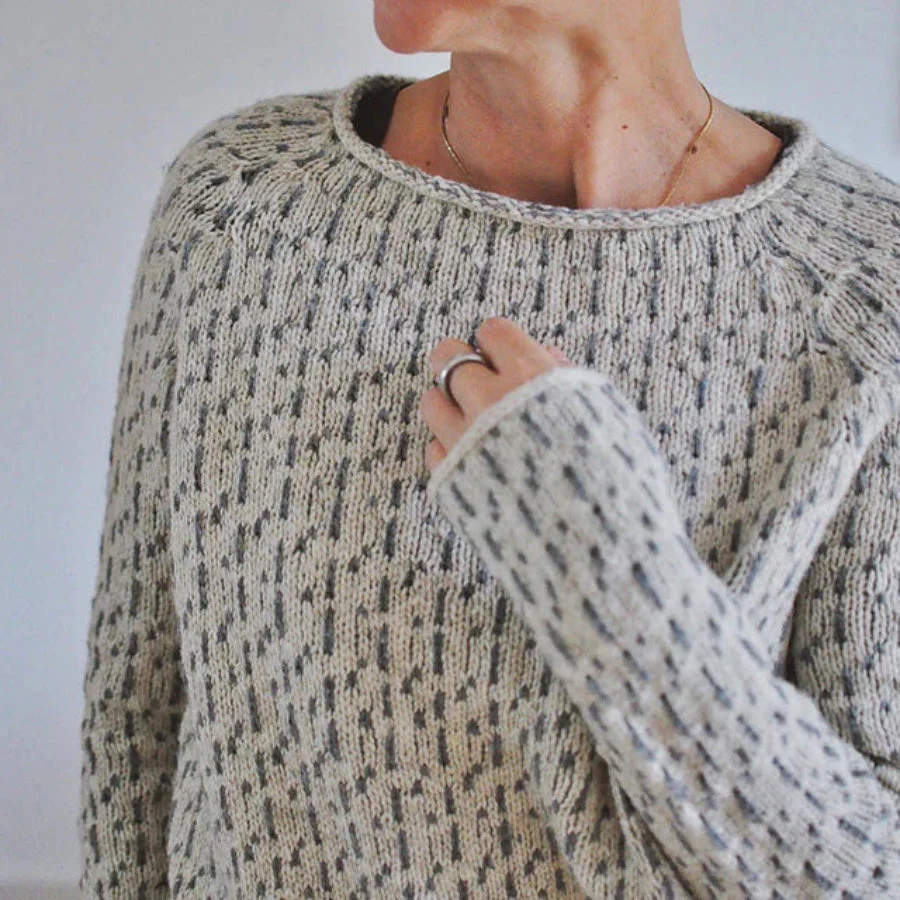 Sweater Women Warm Knit Round Neck Classic Style - Image 3